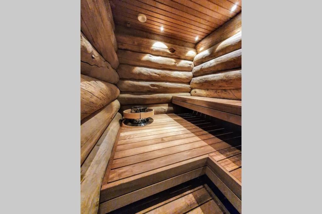 Cozy Log Cabin By Invisible Forest Lodge Rovaniemi Eksteriør bilde